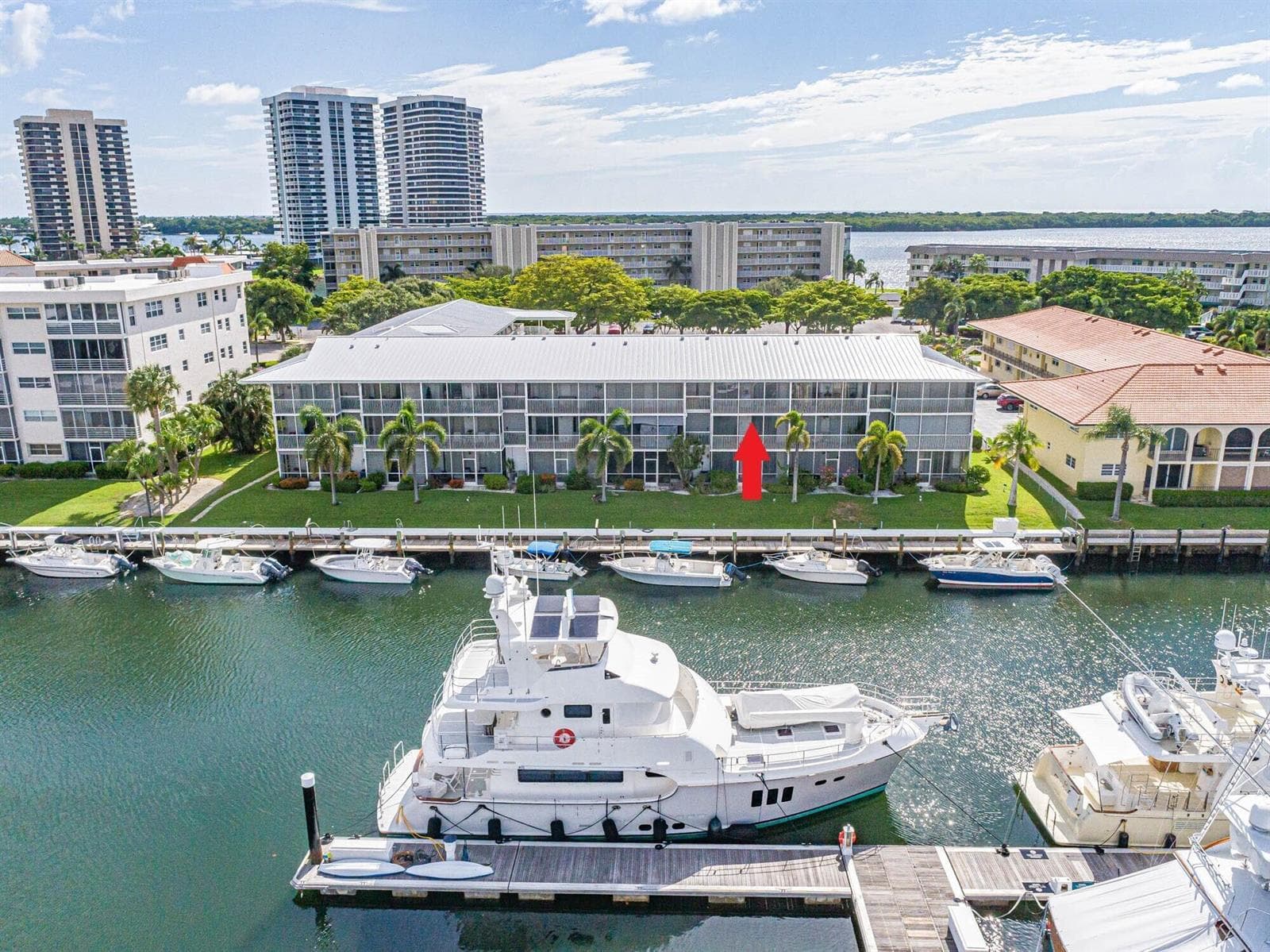 37 Yacht Club Drive # 310, North Palm Beach, FL 33408