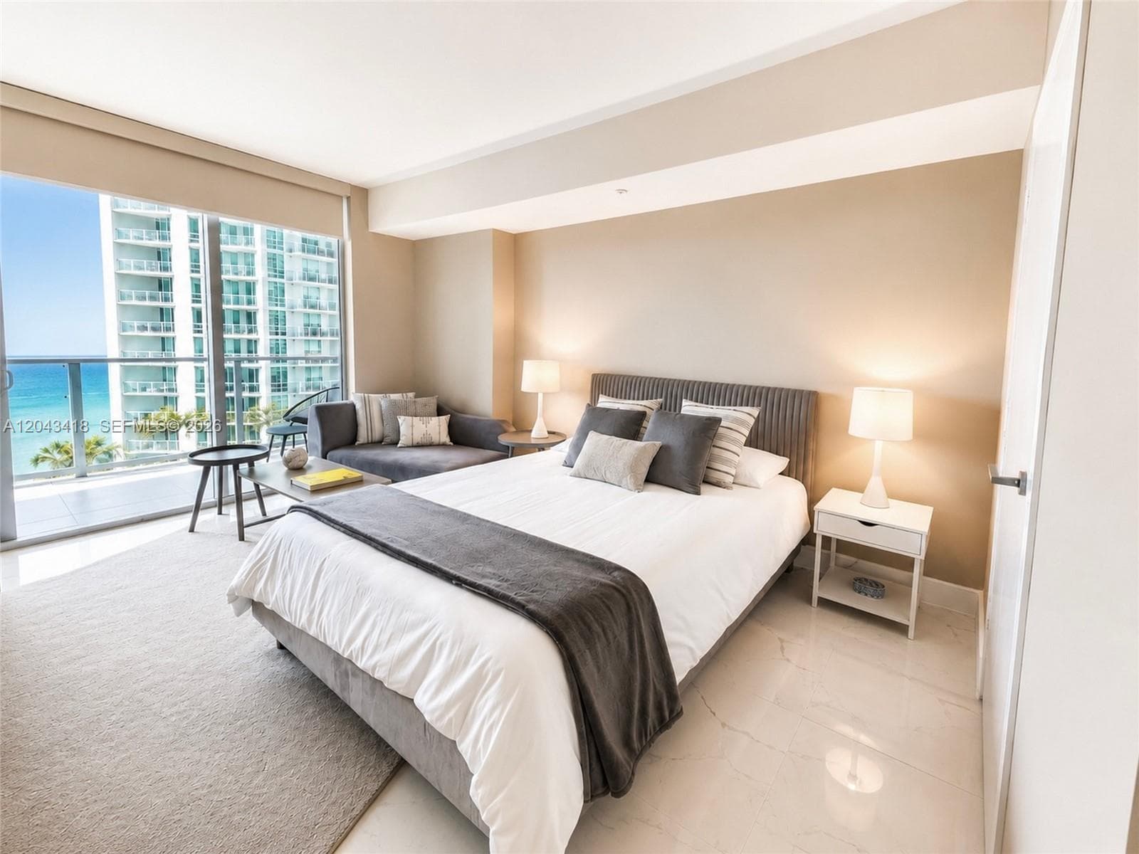 1300 Brickell Bay Dr # 1806, Miami, FL 33131 photo 2