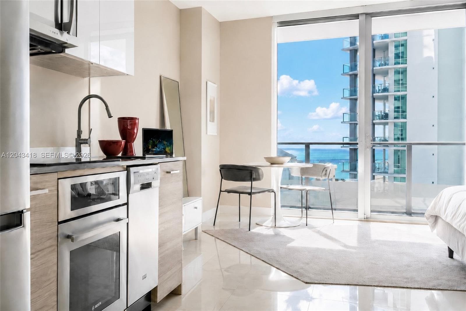 1300 Brickell Bay Dr # 1806, Miami, FL 33131 photo 4