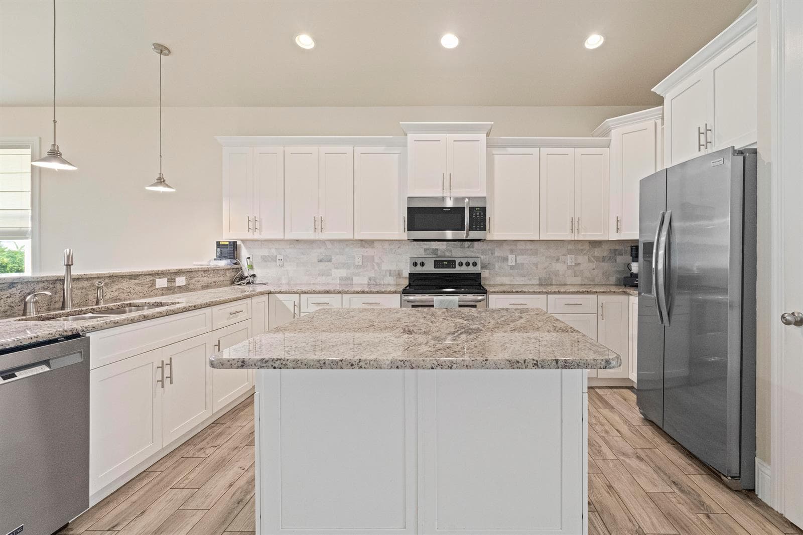 1006 SW 34th Terrace, Palm City, FL 34990 photo 5
