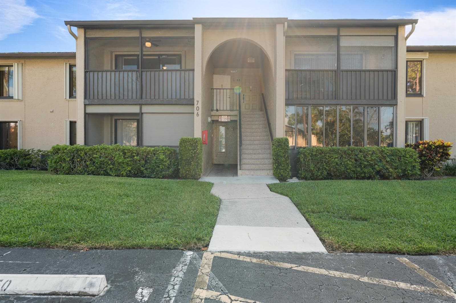 706 Sunny Pine Way # E2, FL 33415