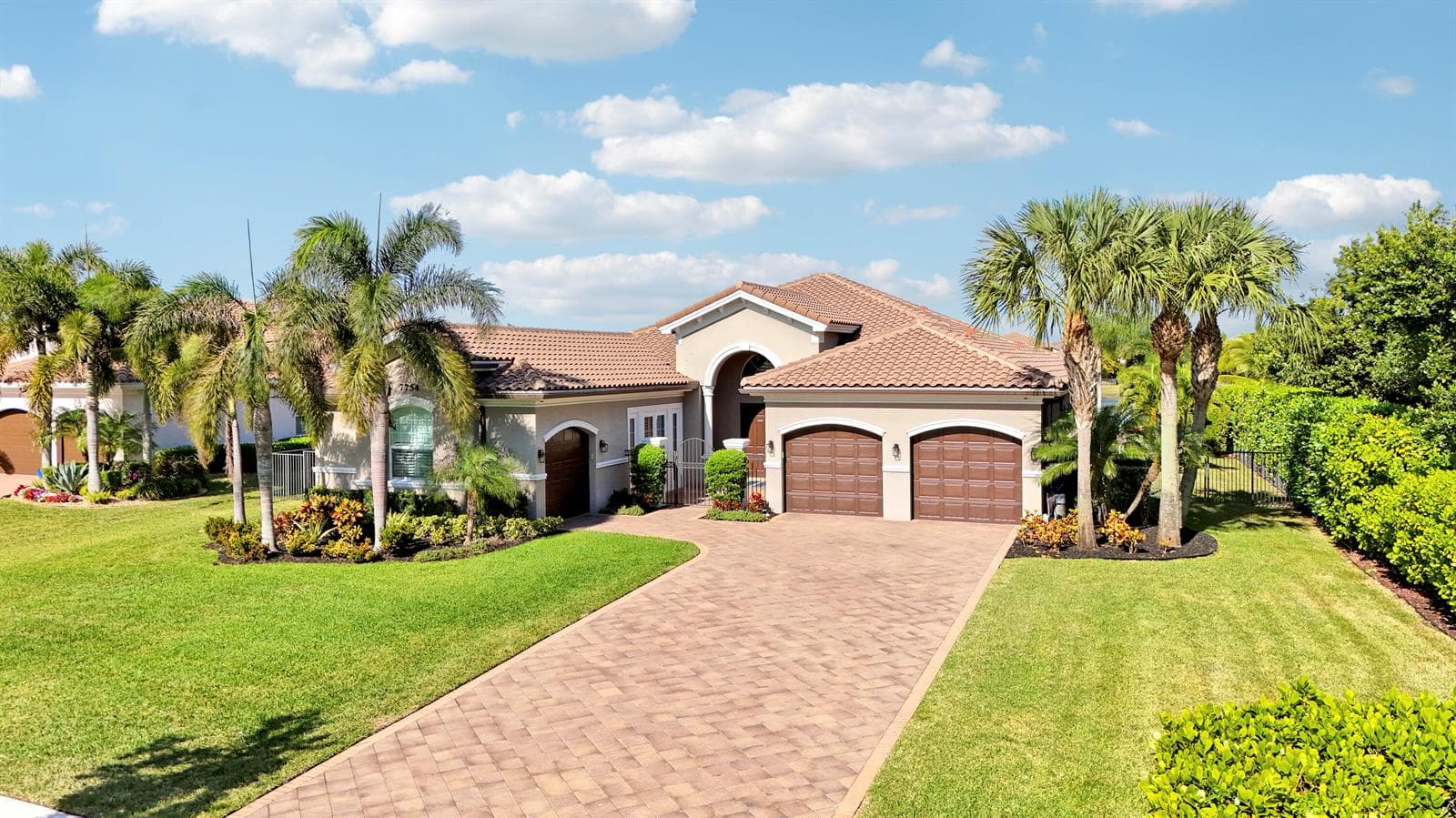 7754 Maywood Crest Drive, Palm Beach Gardens, FL 33412 photo 2