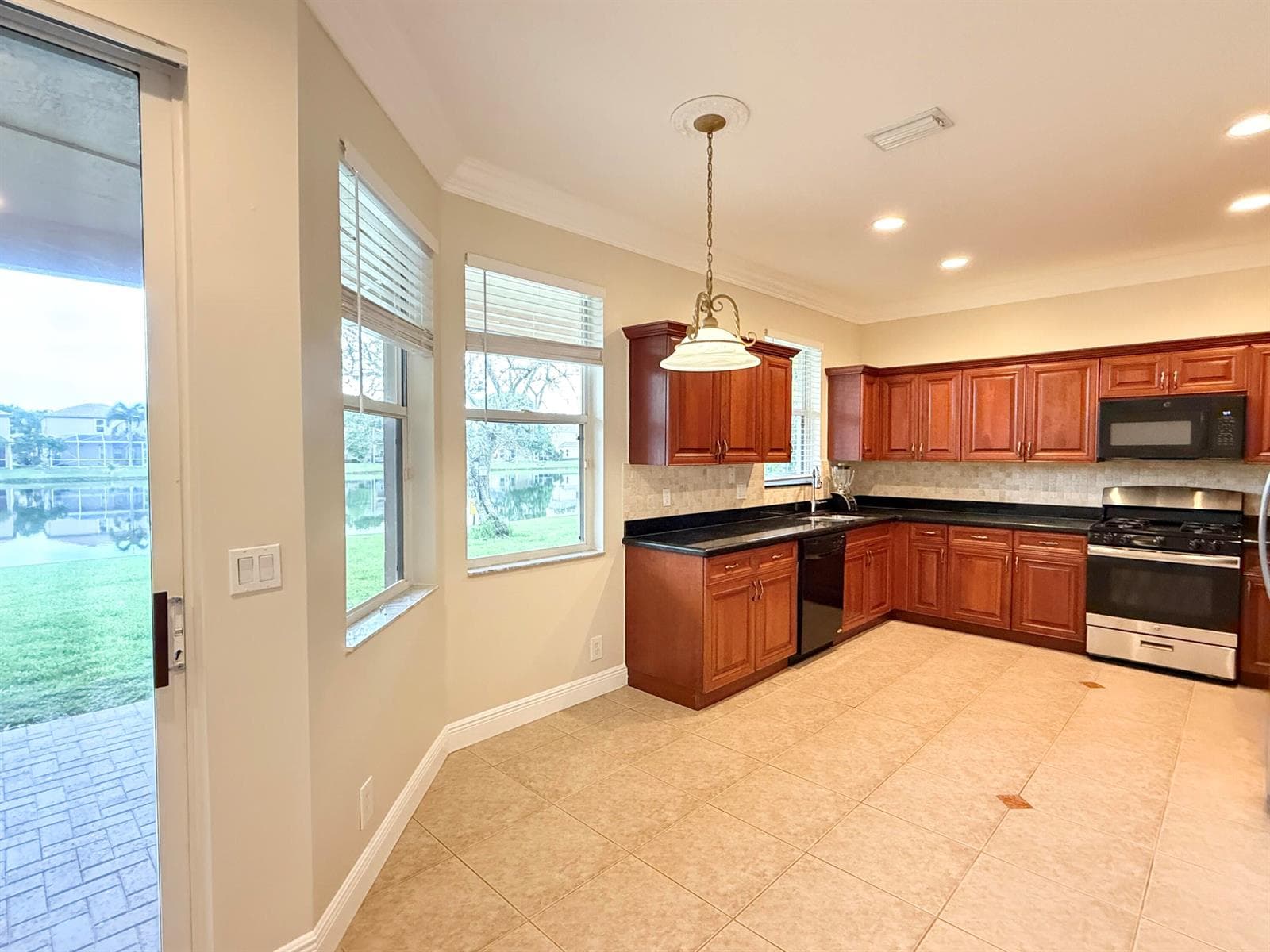 10395 Little Mustang Way, Lake Worth, FL 33449 photo 4