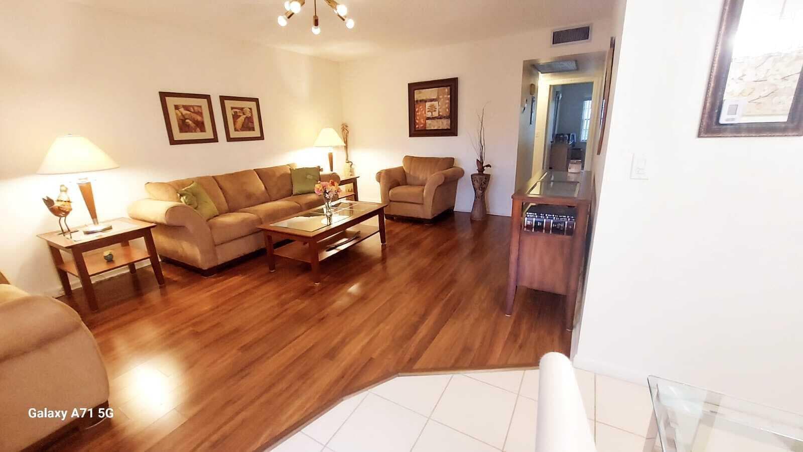 280 Suffolk G, Boca Raton, FL 33434 photo 3