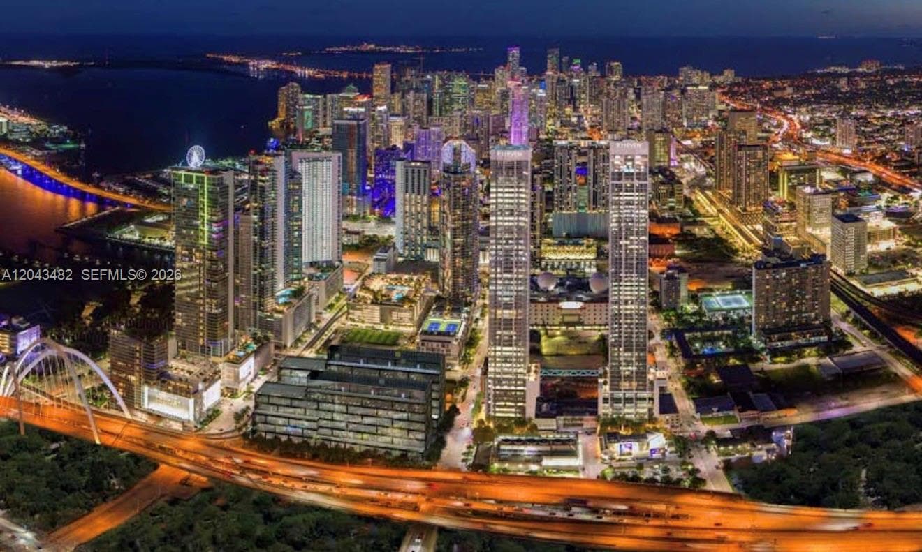 20 NE 11th St # 4902, Miami, FL 33132