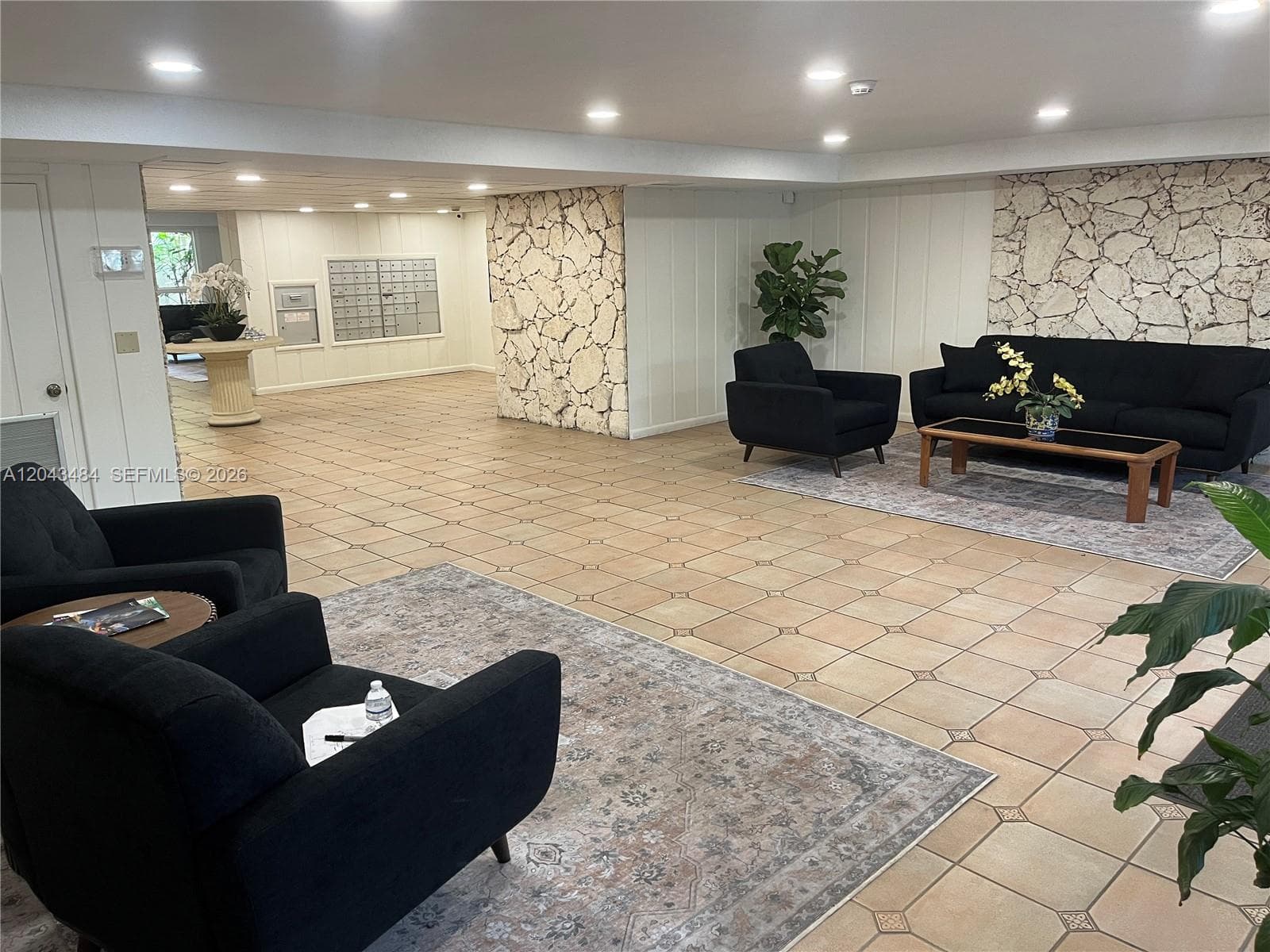 1205 Mariposa Ave # 428, Coral Gables, FL 33146 photo 3