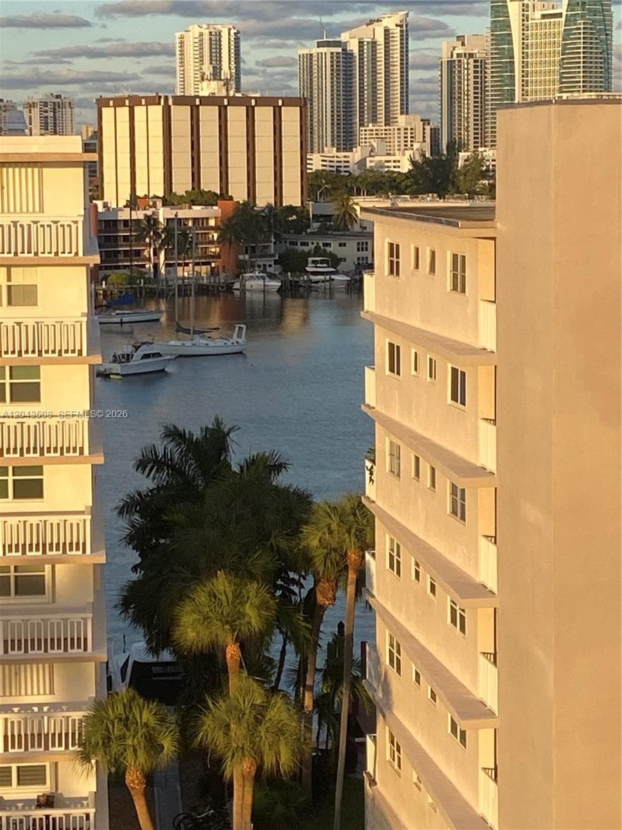 401 Golden Isles Dr # 813, Hallandale Beach, FL 33009 photo 3