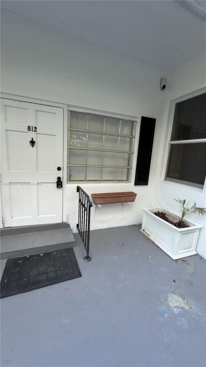808 84th St # 812, Miami Beach, FL 33141 photo 2
