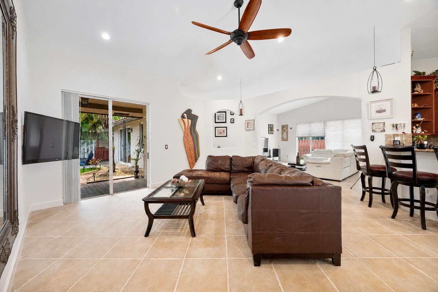 14520 SW 37th Street, Miramar, FL 33027 photo 5