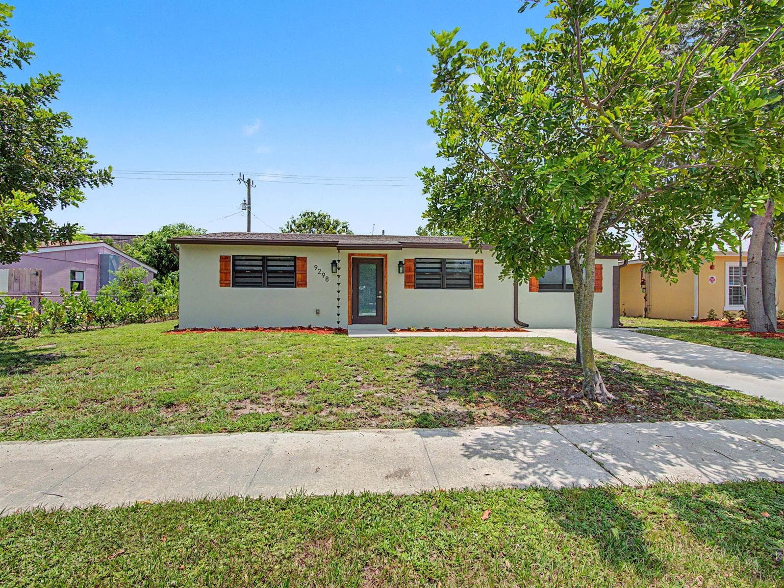 9298 Birmingham Drive, Palm Beach Gardens, FL 33410
