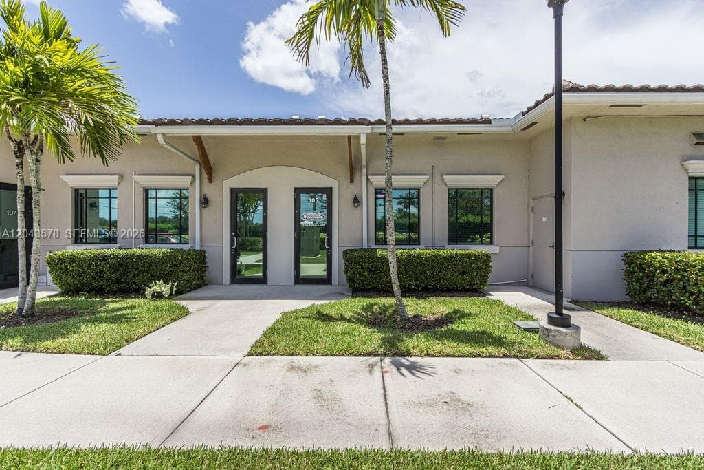 10600 Griffin Rd # A-105, Cooper City, FL 33328 photo 2