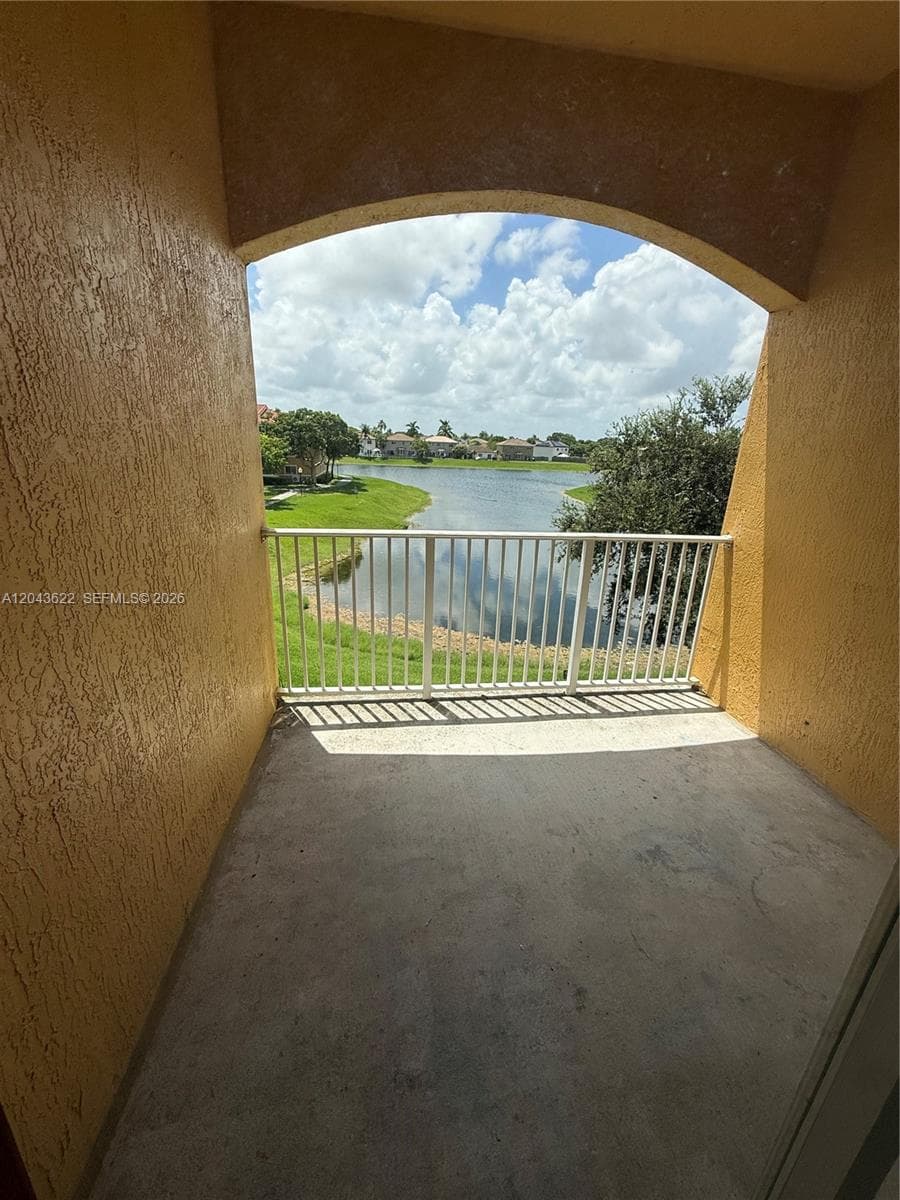 21100 SW 87th Ave # 304, Cutler Bay, FL 33189 photo 5