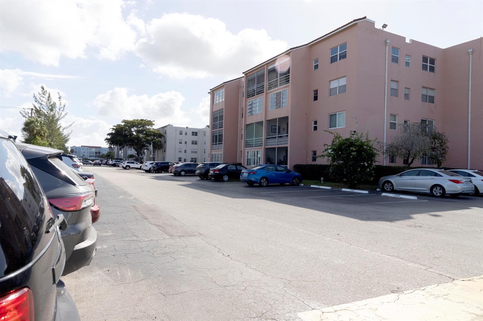 2851 Somerset Drive # 116, Lauderdale Lakes, FL 33311 photo 2