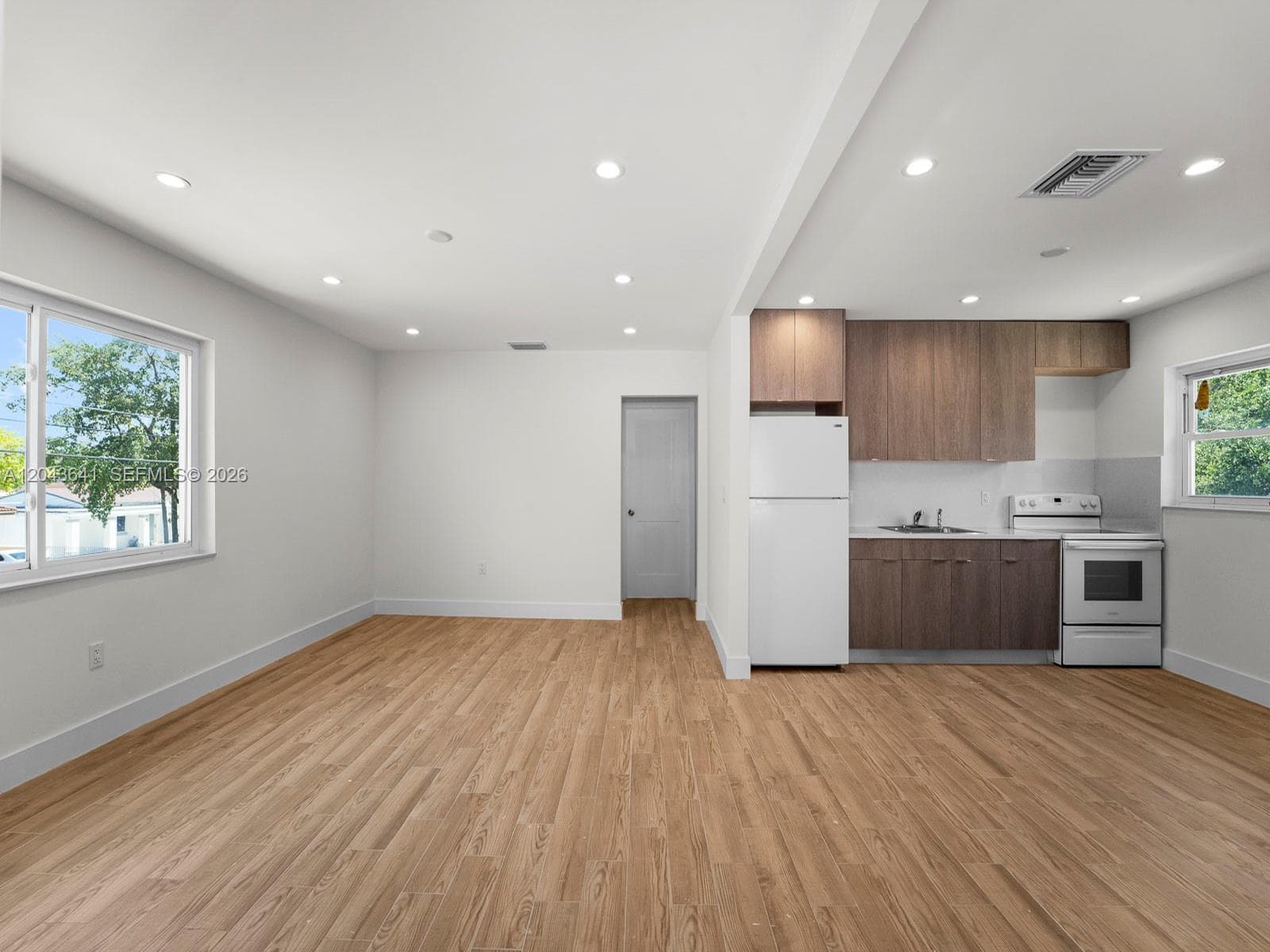 238 NW 41st Ave # 0, Miami, FL 33126 photo 2