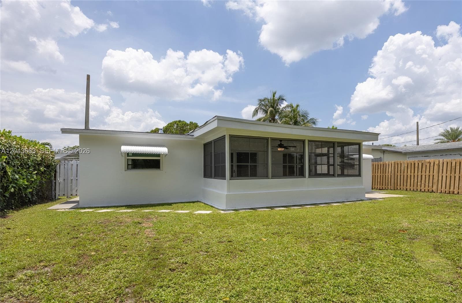 8571 NW 27th Pl, Sunrise, FL 33322 photo 5