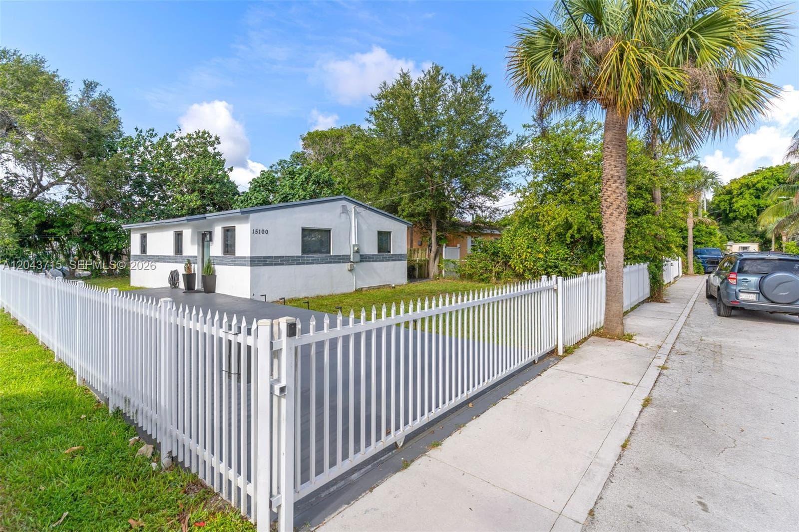 15100 NE 14th Ct, North Miami Beach, FL 33162