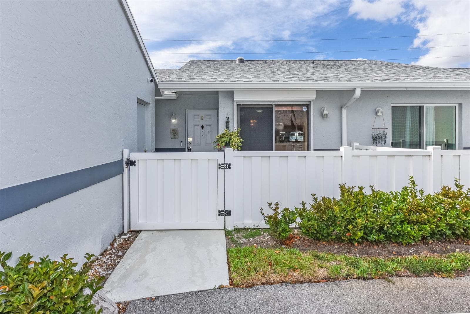 2641 W Gately Drive W # 1702, West Palm Beach, FL 33415 photo 4