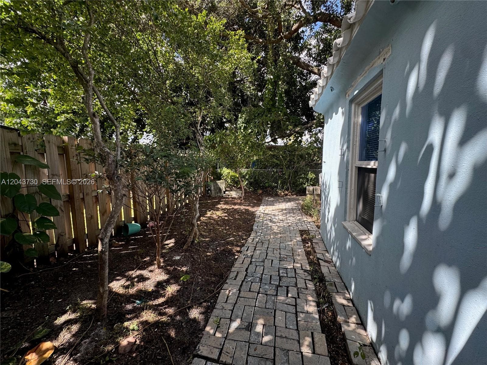 215 Columbus Pkwy, Hollywood, FL 33021 photo 4