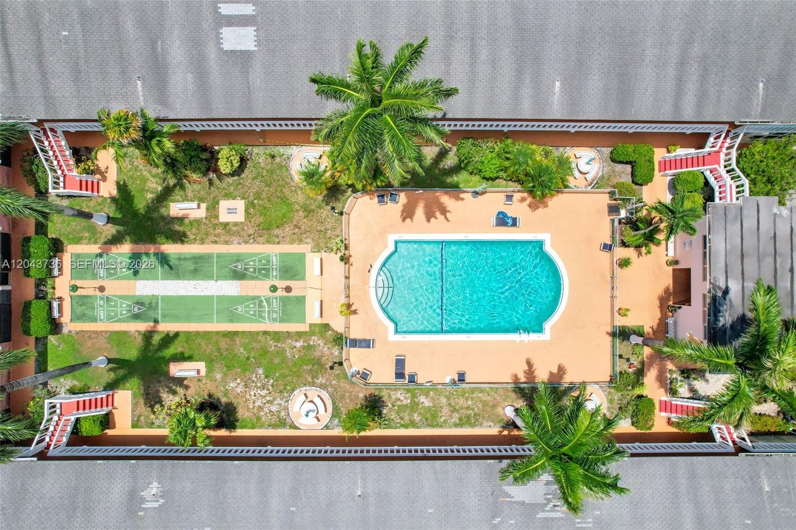 160 NE 8th Ave # 27A, Hallandale Beach, FL 33009 photo 5