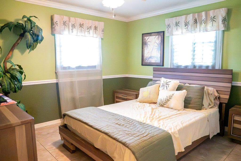 2445 NE 16th Court, Jensen Beach, FL 34957 photo 4