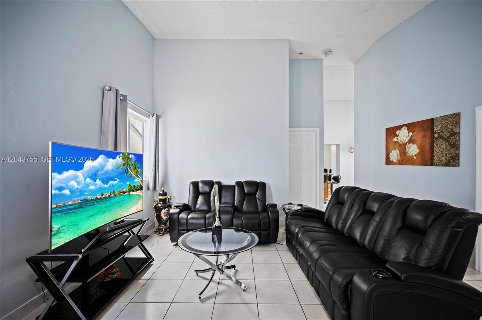 7581 W 29th Way, Hialeah, FL 33018 photo 5