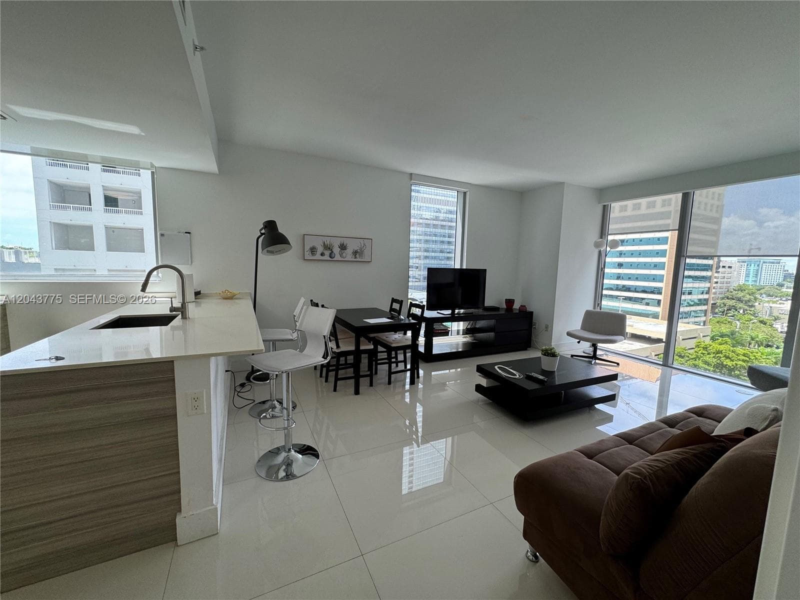 1300 Brickell Bay Dr # 901, Miami, FL 33131