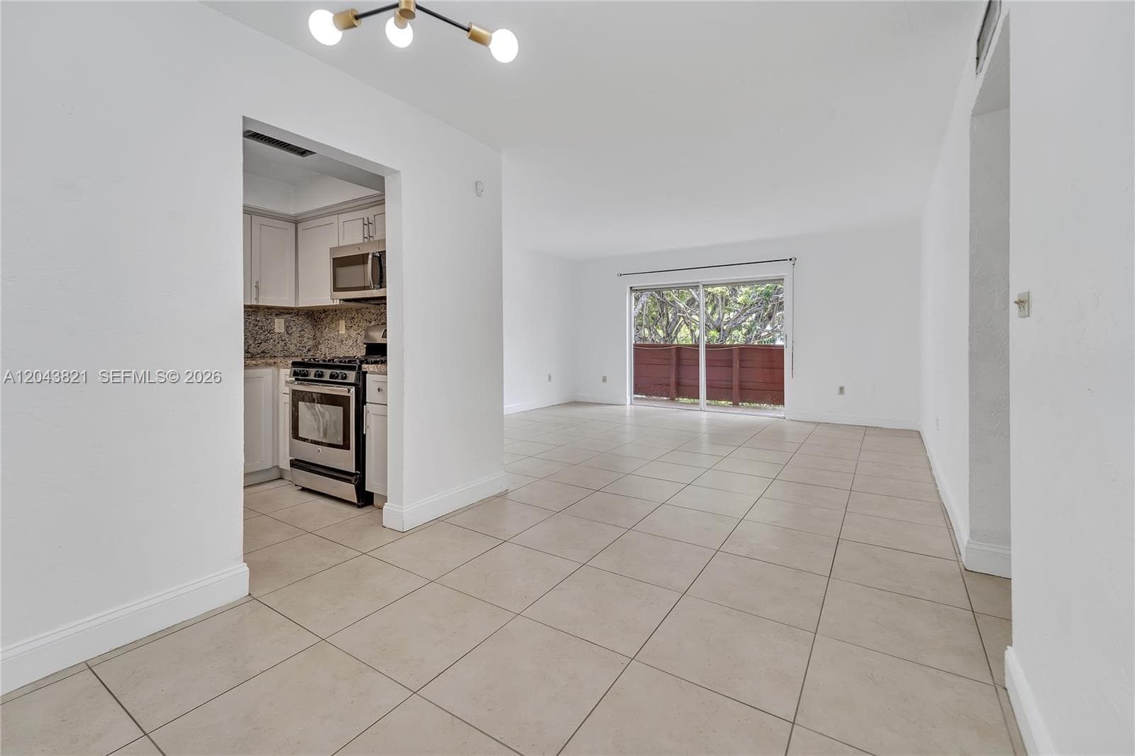 1205 Mariposa Ave # 307, Coral Gables, FL 33146 photo 3