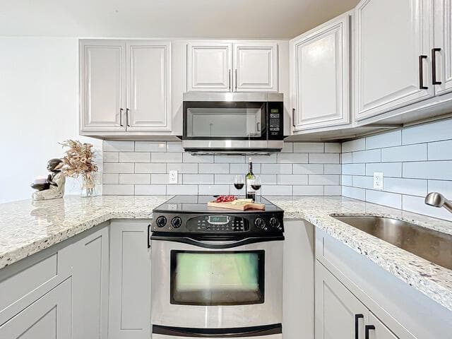 410 Chatham T, West Palm Beach, FL 33417 photo 3