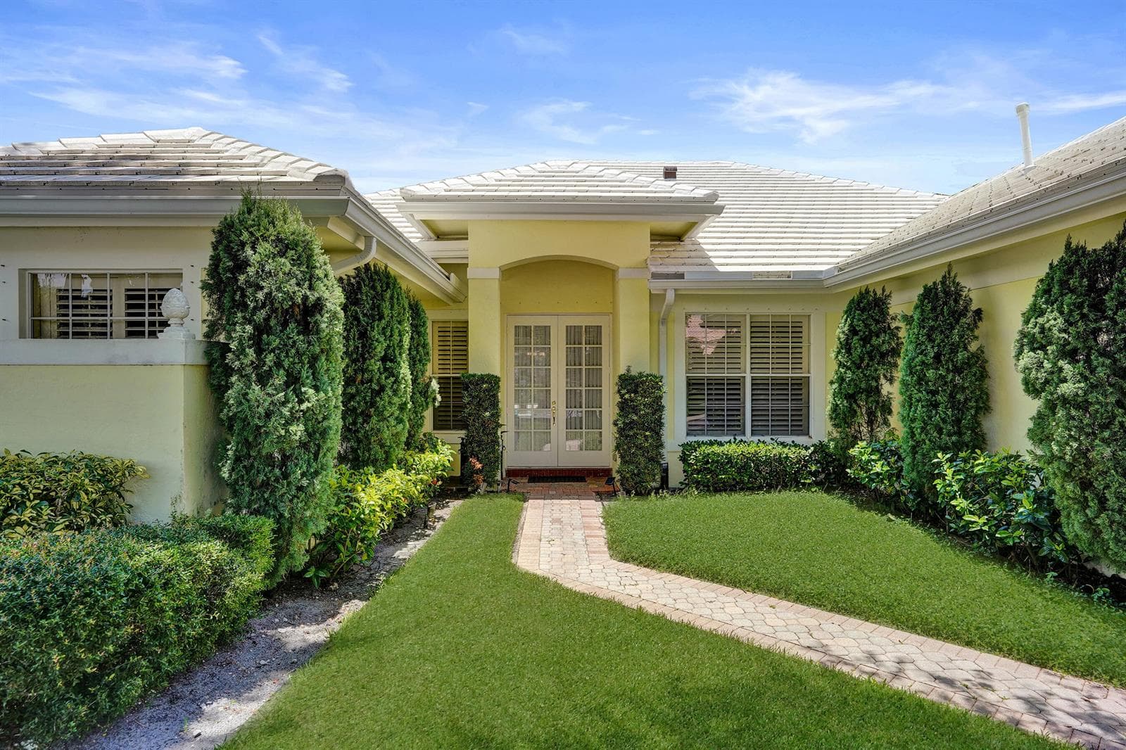 2760 Tecumseh Drive, West Palm Beach, FL 33409 photo 4