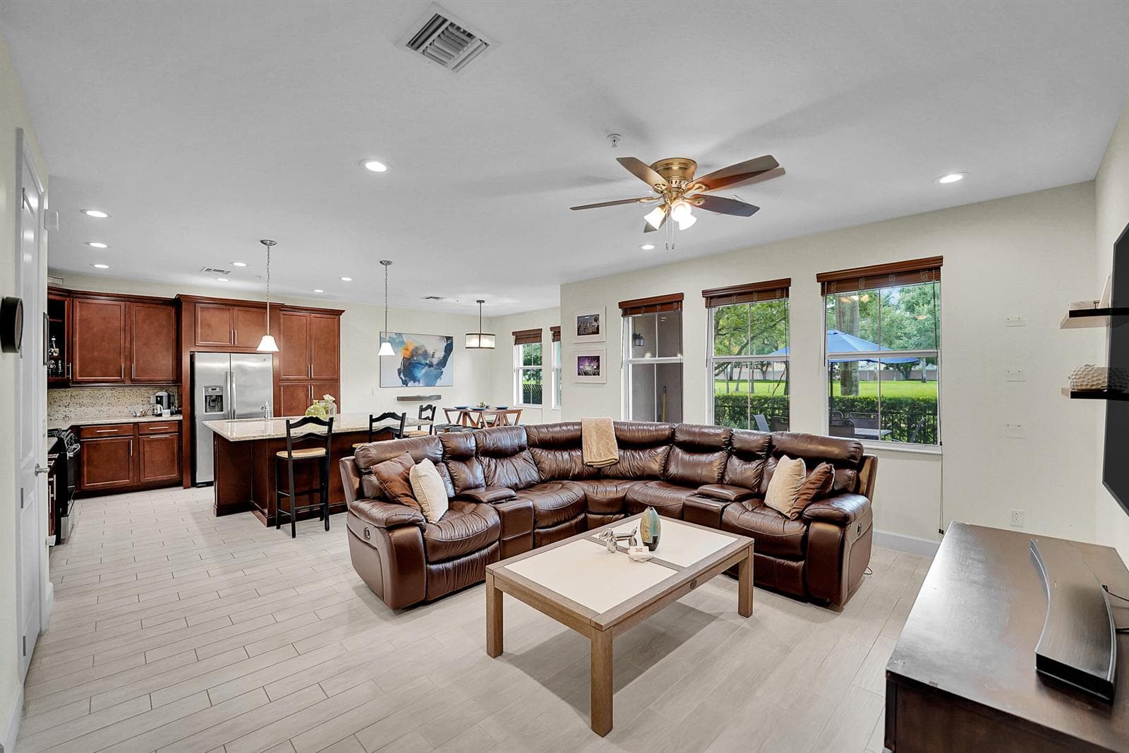 3162 NW 124th Way, Sunrise, FL 33323 photo 3