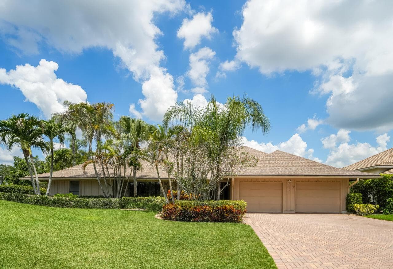 6499 Brandon Street, Palm Beach Gardens, FL 33418