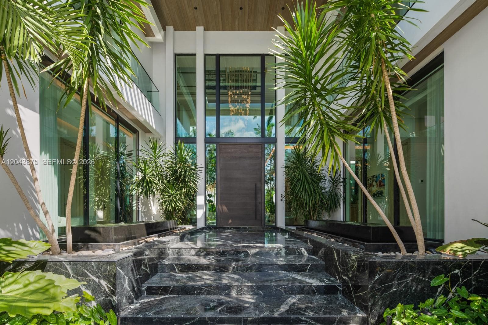 58 La Gorce Cir, Miami Beach, FL 33141 photo 3