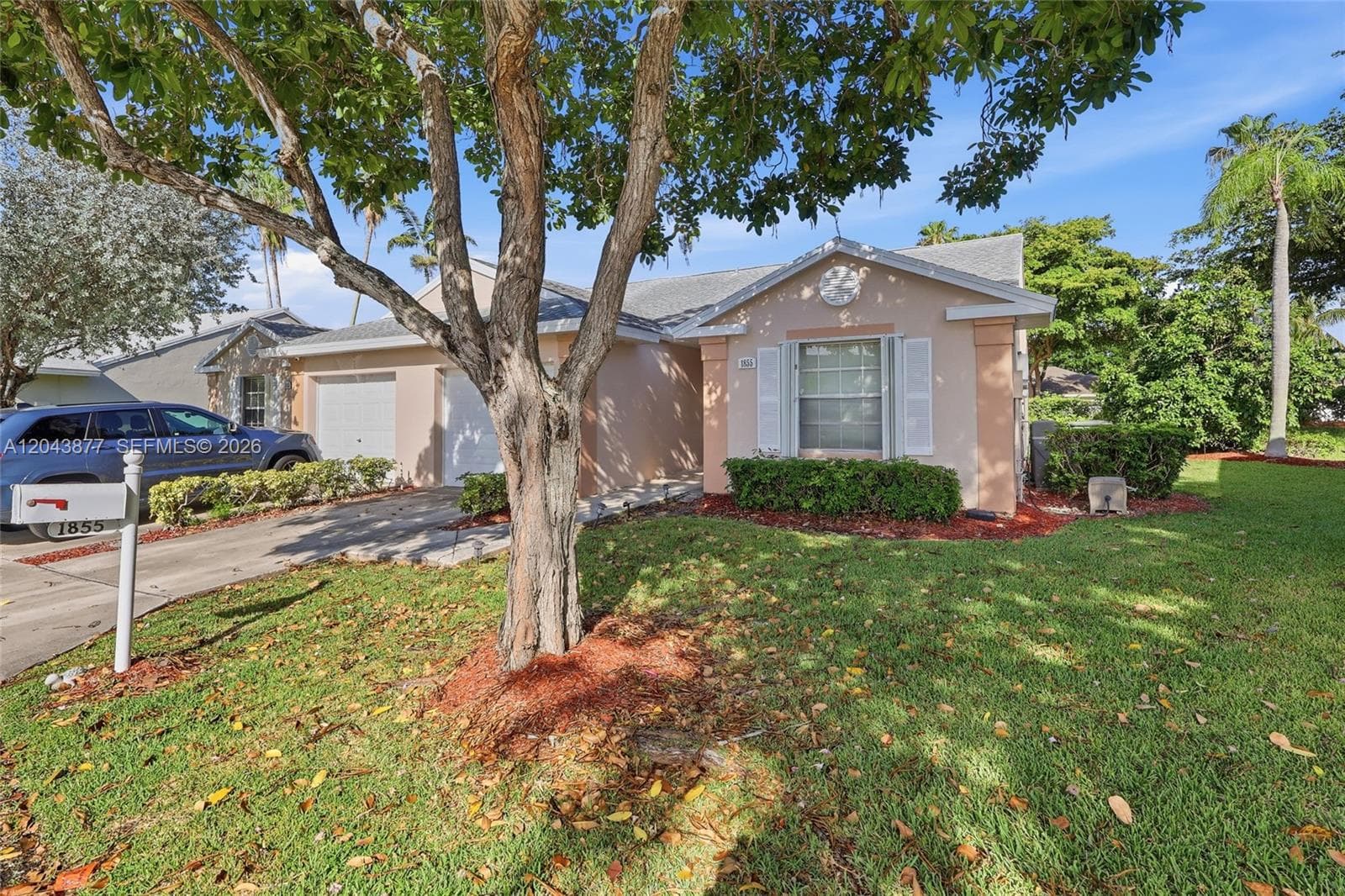1855 SE 6th Ct, Homestead, FL 33033 photo 2