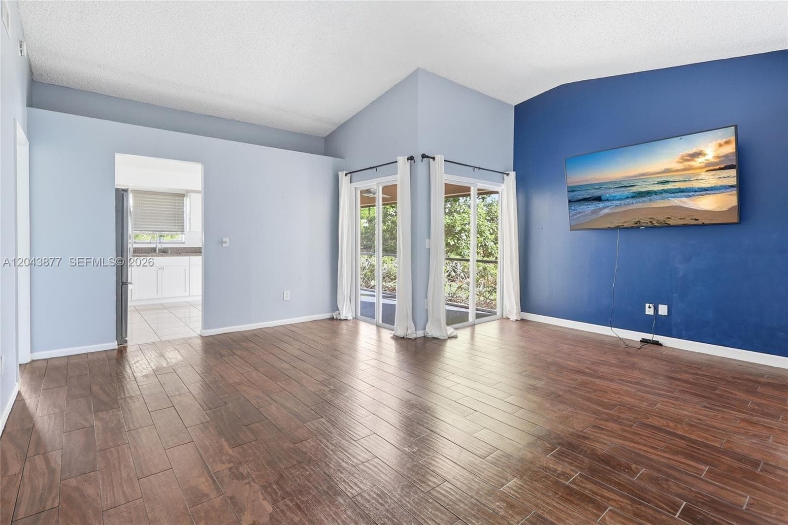 1855 SE 6th Ct, Homestead, FL 33033 photo 3