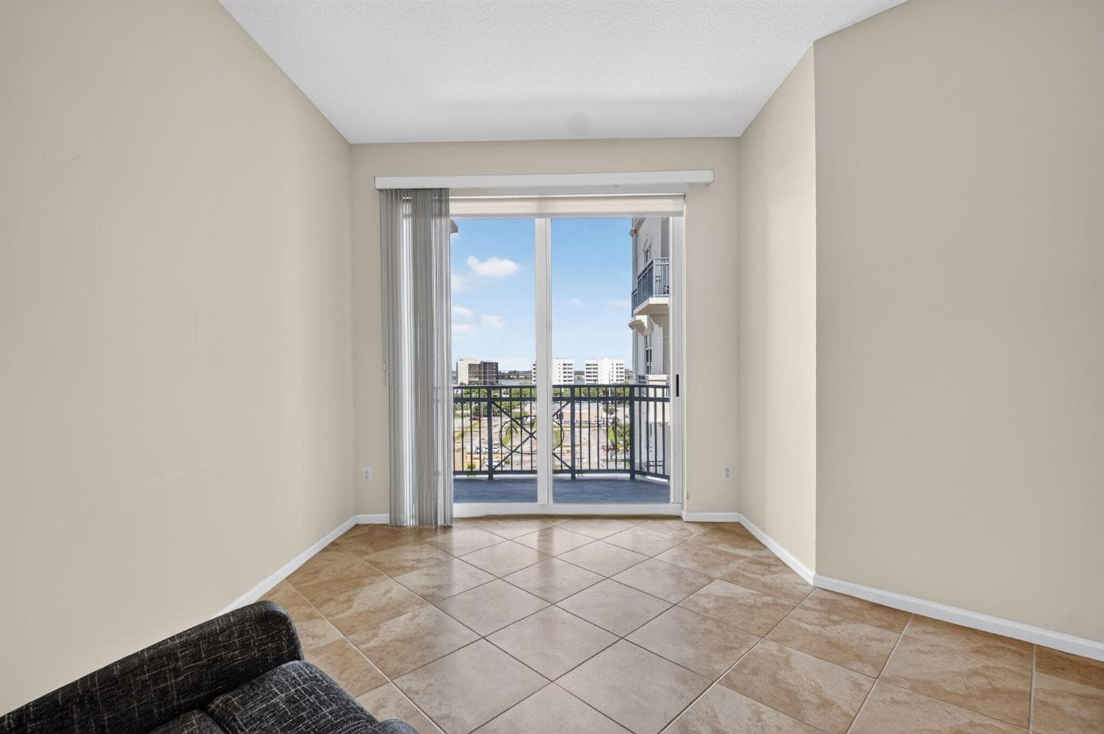 403 S Sapodilla Avenue # 706, West Palm Beach, FL 33401 photo 5