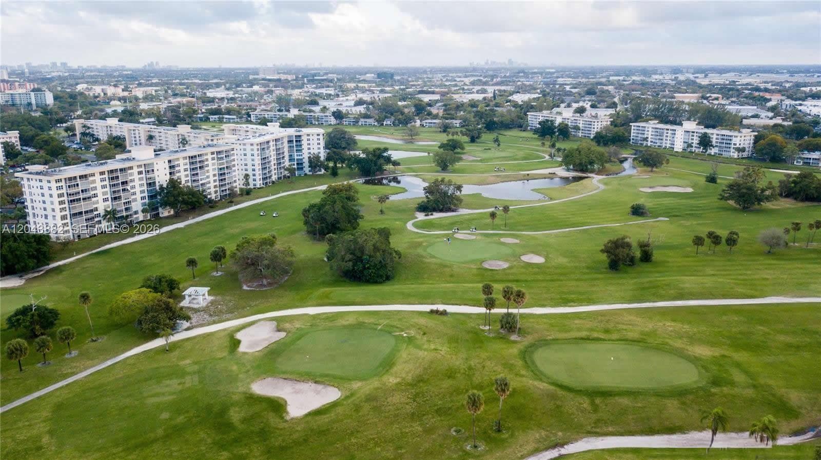 3200 N Palm Aire Dr # 305, Pompano Beach, FL 33069 photo 3