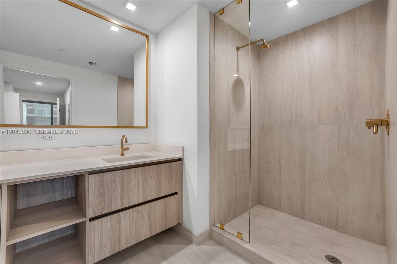 77 SE 5th Street # 1708, Miami, FL 33131 photo 5