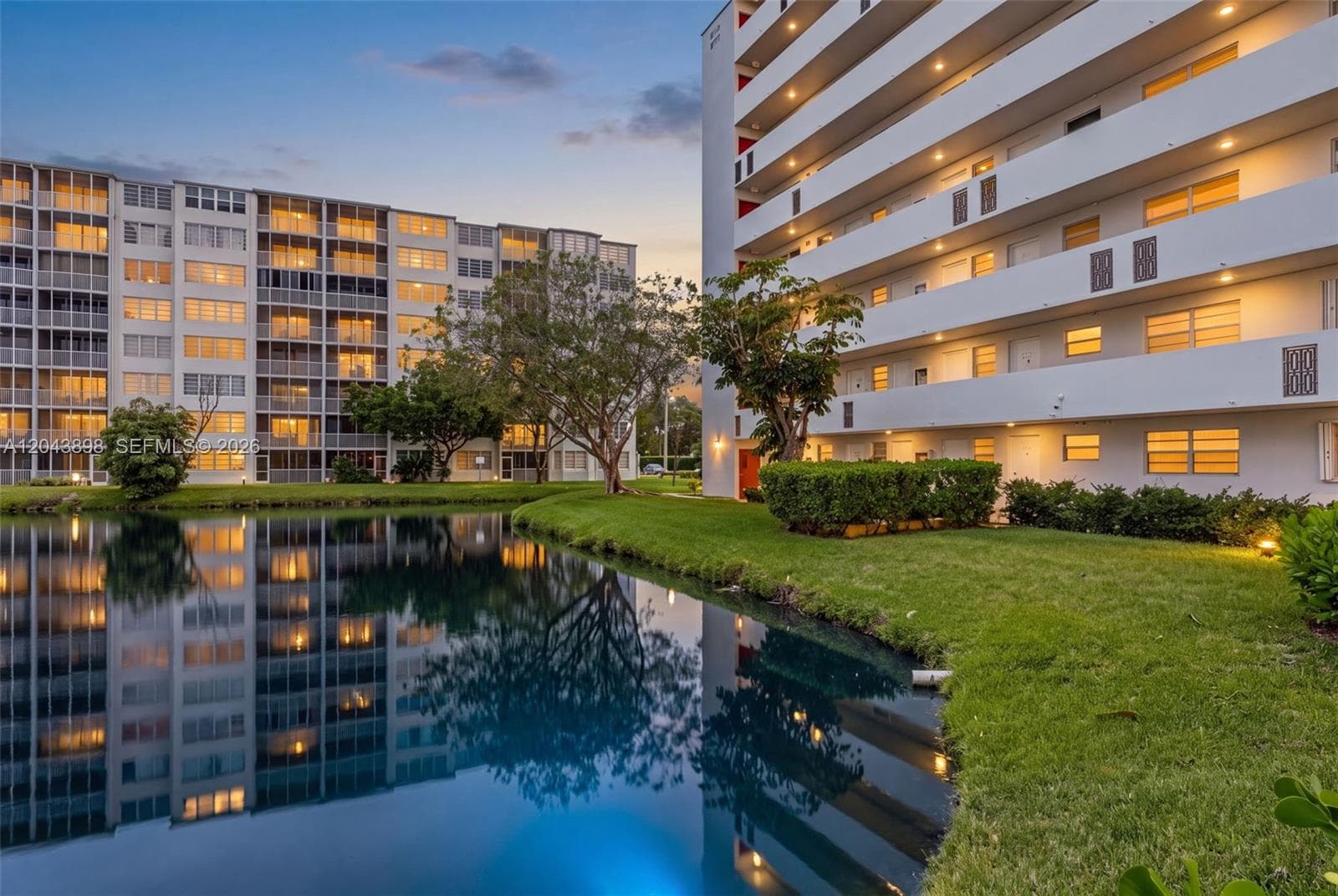 1780 NE 191st St # 100-2, North Miami Beach, FL 33179