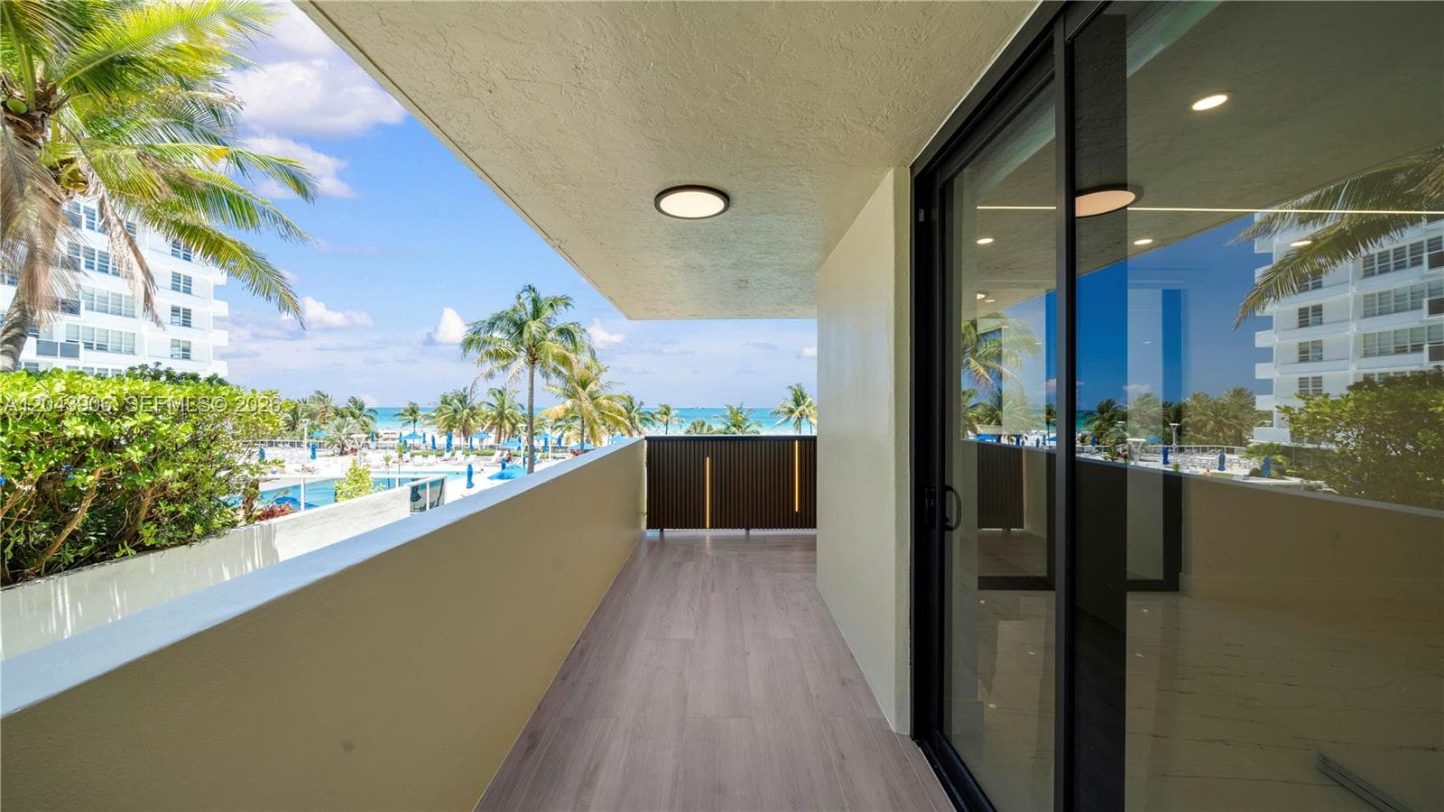 1623 Collins Ave # 415, Miami Beach, FL 33139 photo 3