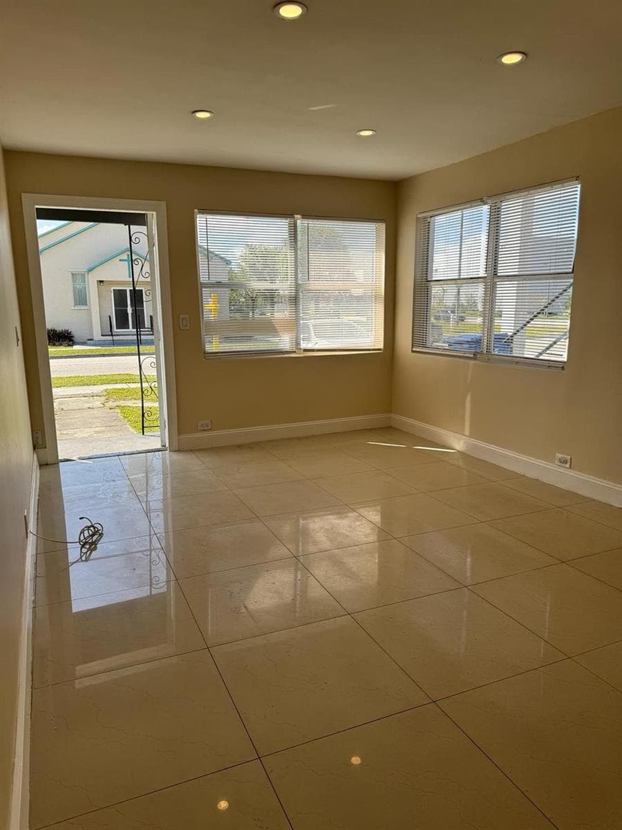 3734 Avenue S, Riviera Beach, FL 33404 photo 4