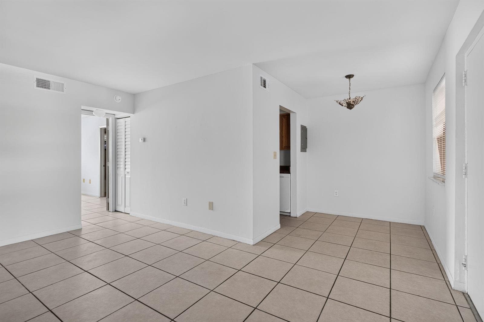 2141 NE 42nd Street # 112, Lighthouse Point, FL 33064 photo 5