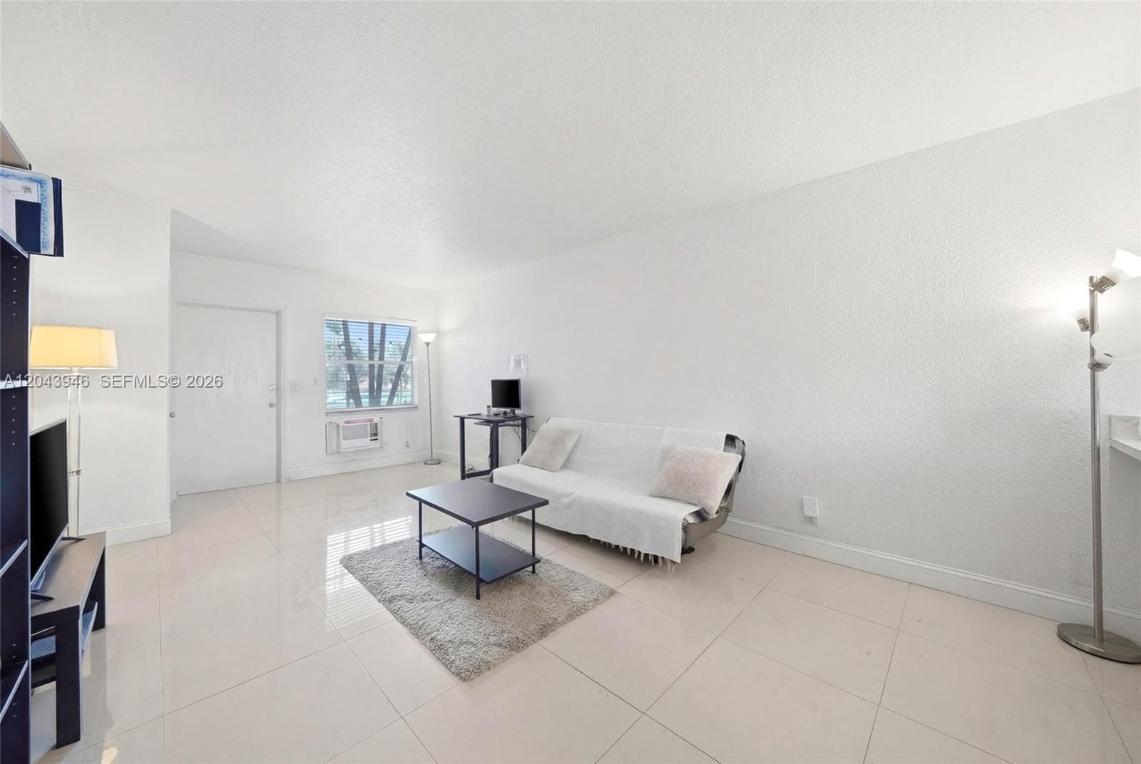 1100 NE 9th Ave # 105, Fort Lauderdale, FL 33304 photo 4