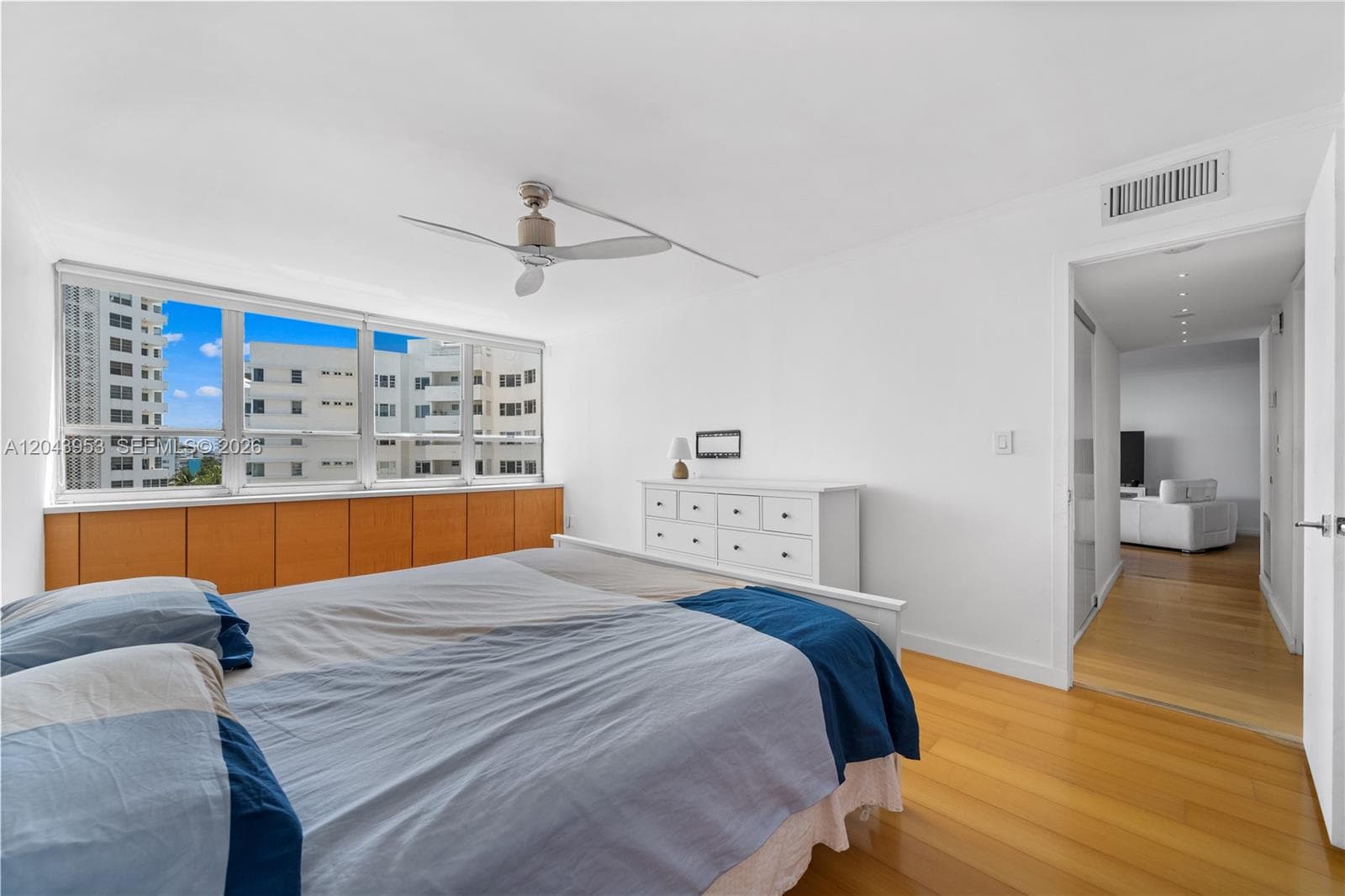 11 Island Ave # 610, Miami Beach, FL 33139 photo 4