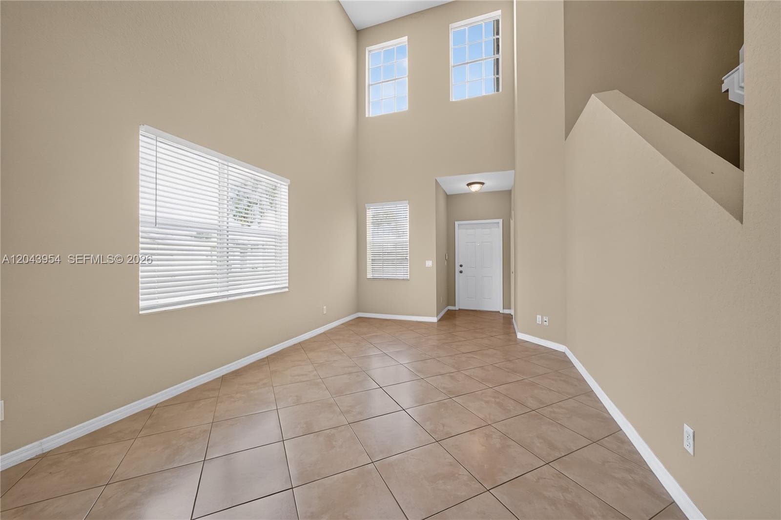 9317 Natures Way, Fort Pierce, FL 34945 photo 5