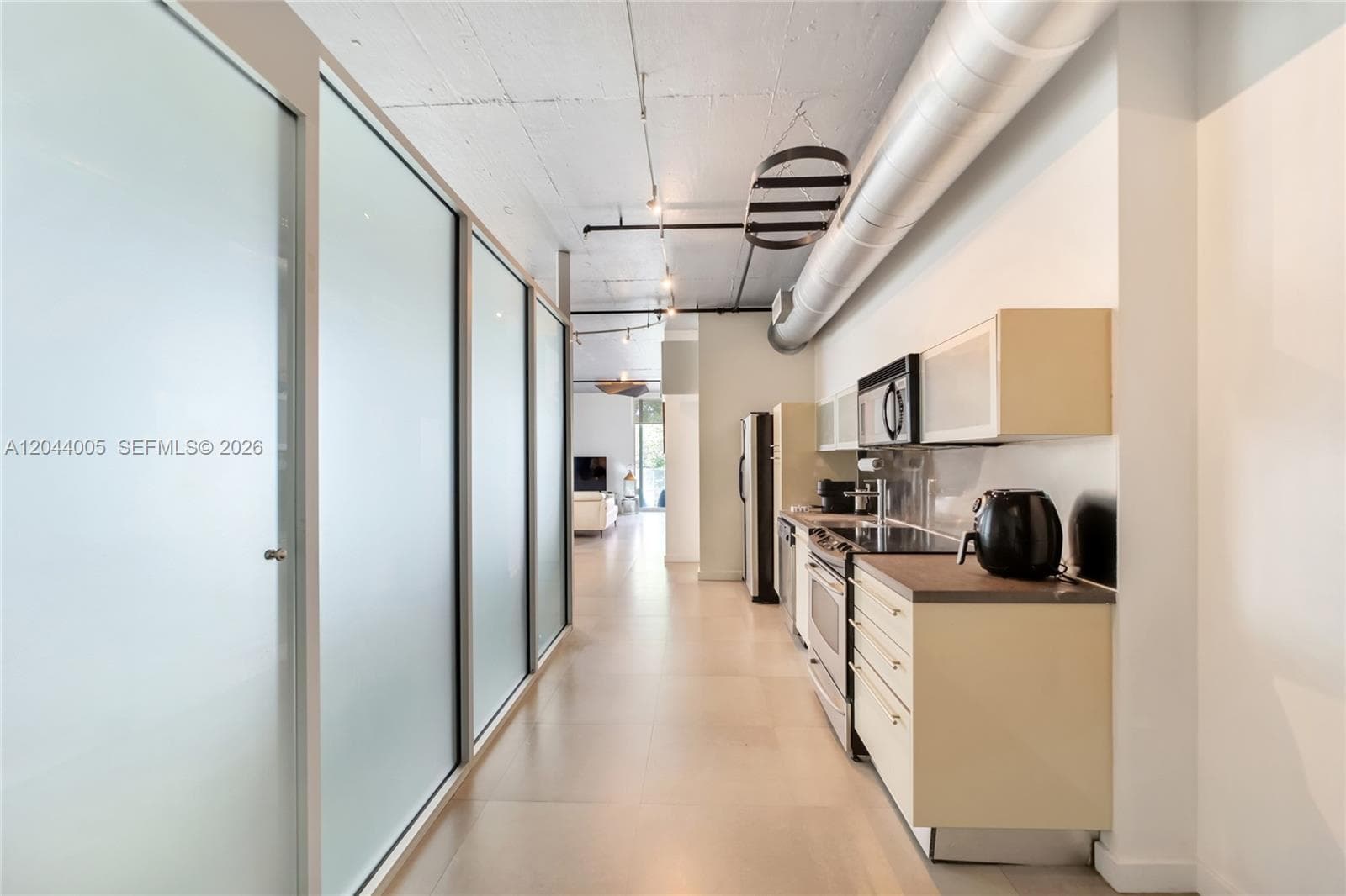 1700 Meridian Ave # 310, Miami Beach, FL 33139 photo 4