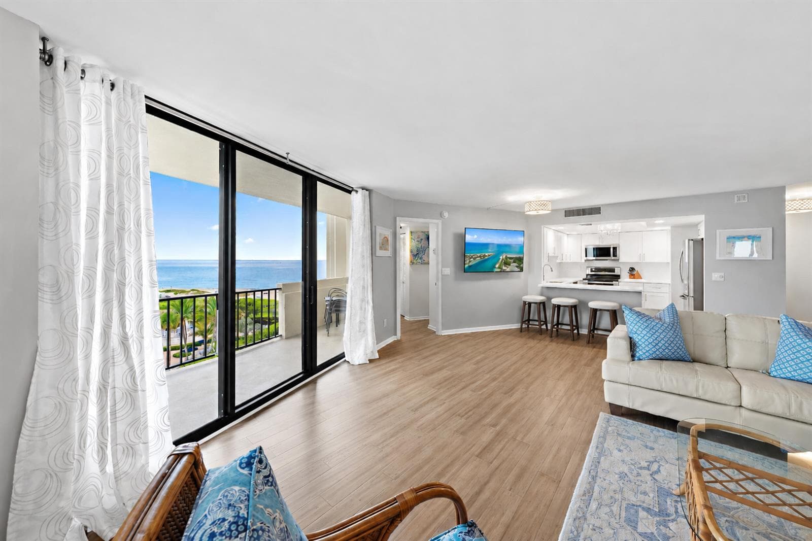 2800 N Ocean Drive # B-7c, Singer Island, FL 33404 photo 2