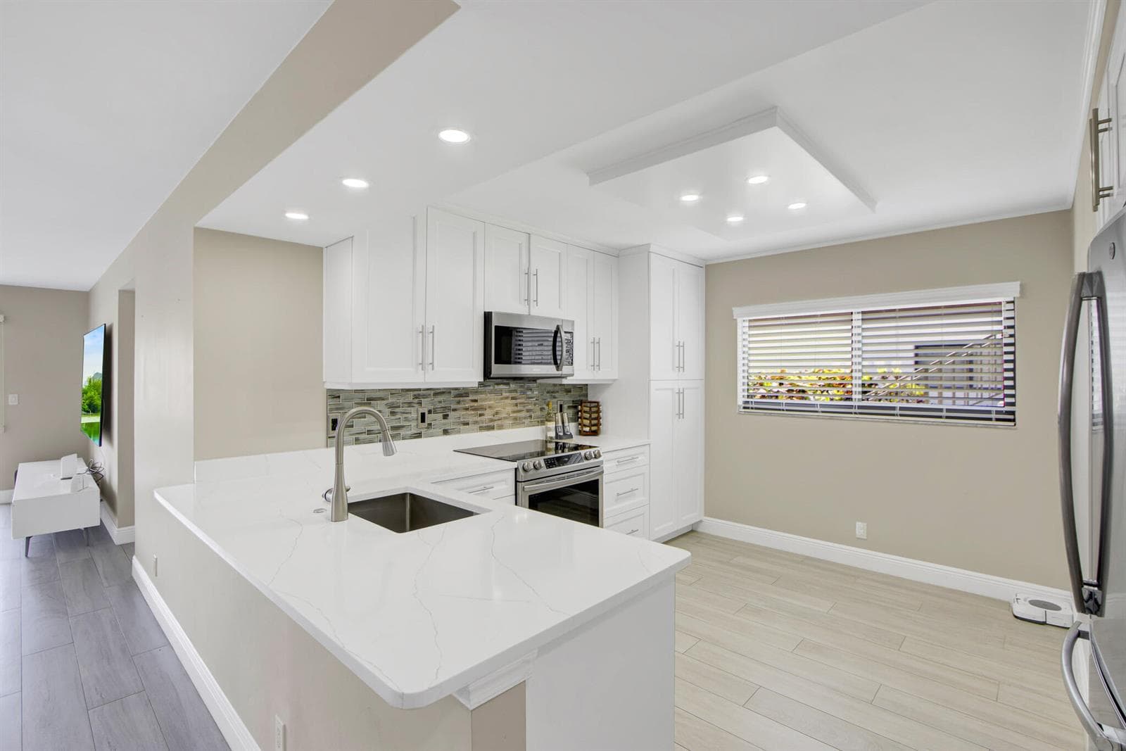 15451 Pembridge Drive # 206, Delray Beach, FL 33484 photo 3