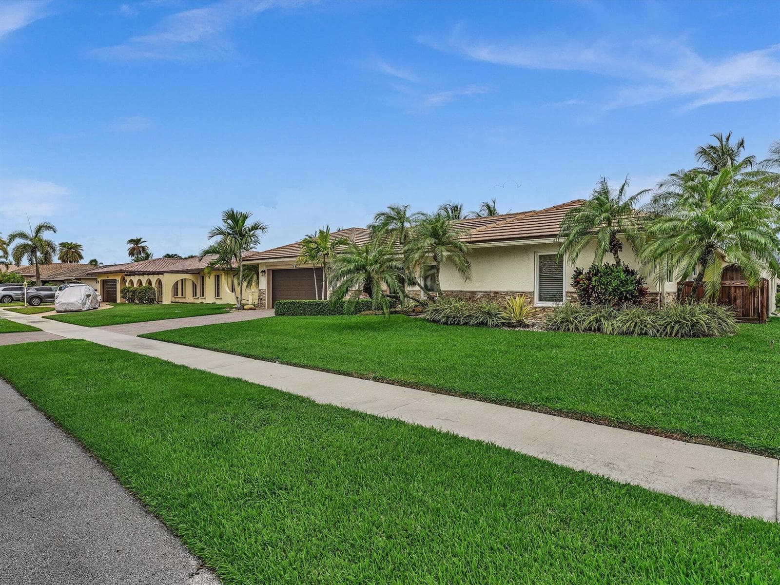 1525 SE 12th Street, Deerfield Beach, FL 33441 photo 3