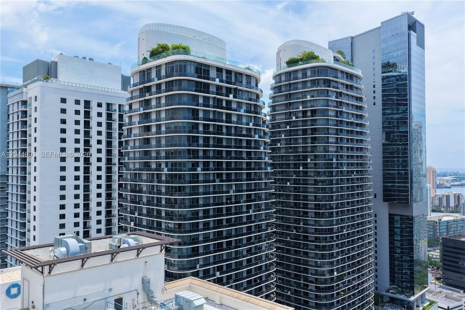 55 SW 9th St # 2208, Miami, FL 33130 photo 5