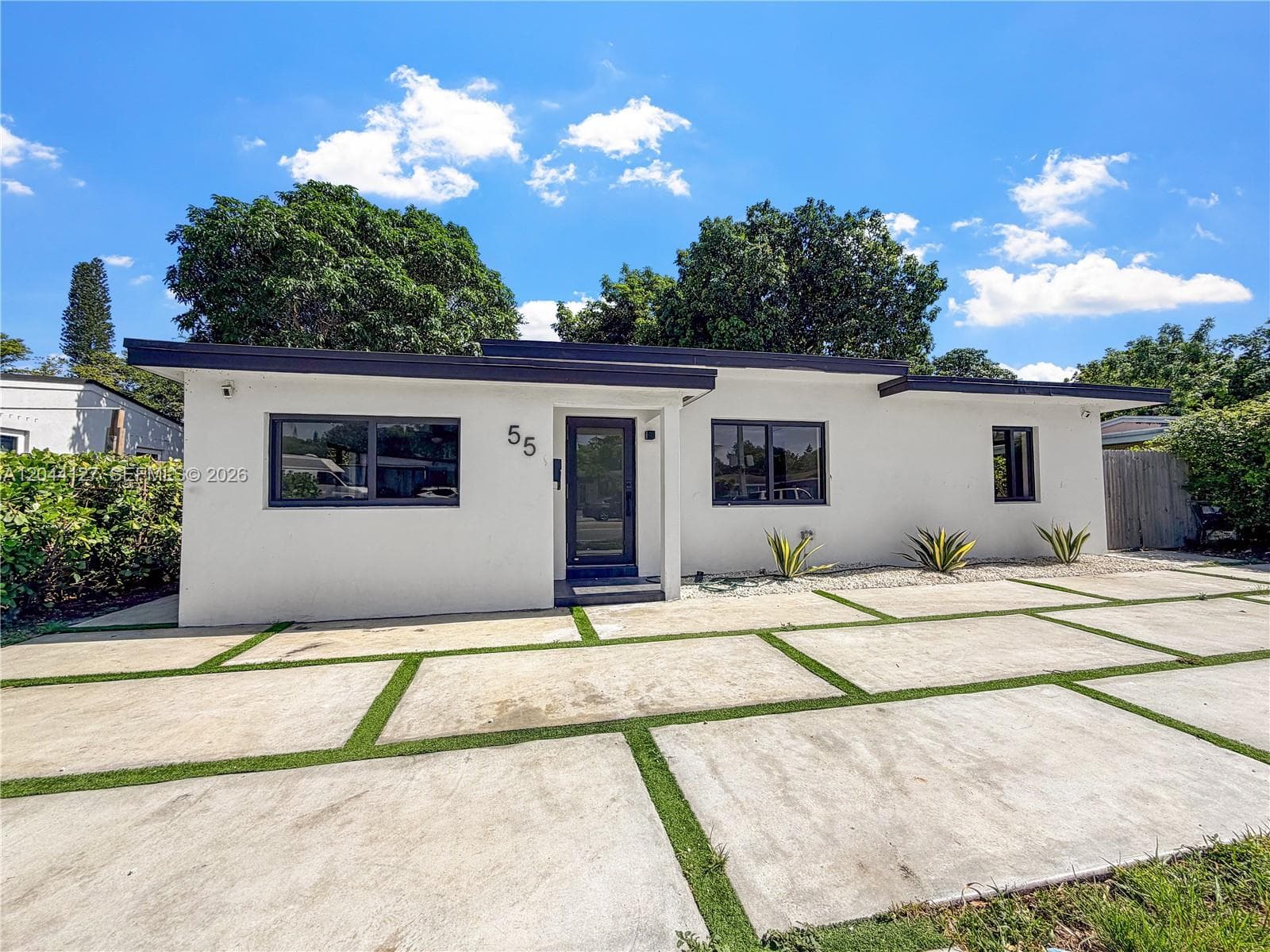 55 NW 125th St # -, North Miami, FL 33168 photo 2